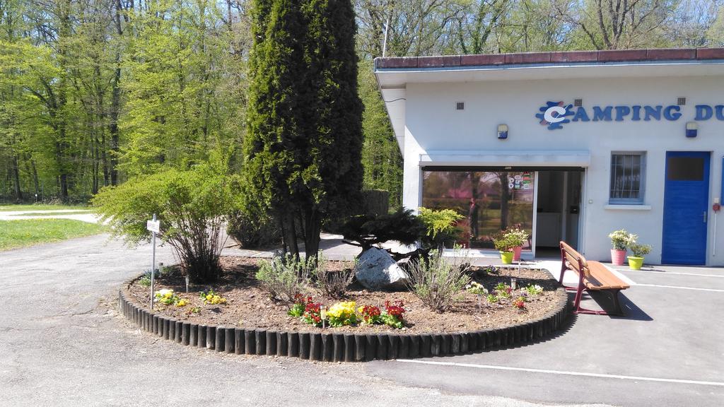 Camping De Contrexéville Exterior foto